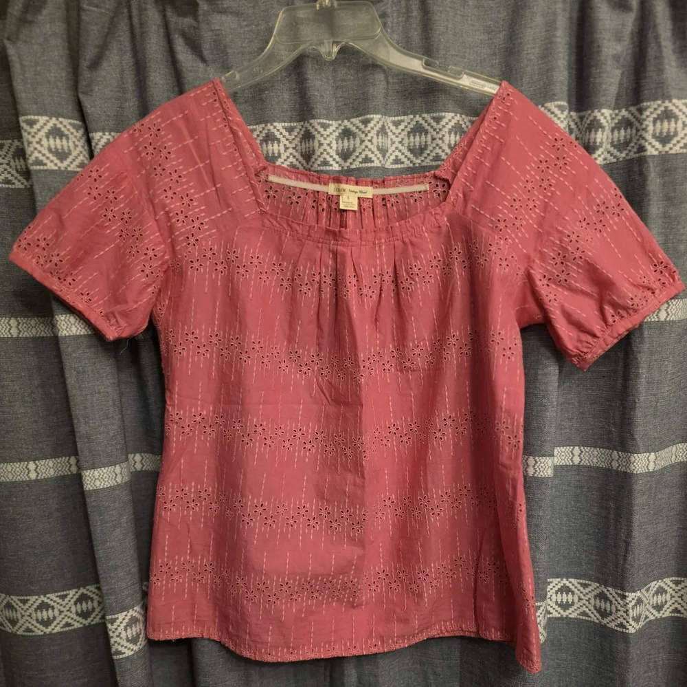 J. Crew Vintage Closet Eyelet Cotton Top Size SMALL - Picture 1 of 3